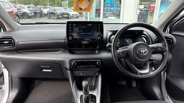 Toyota Yaris 1.5 Hybrid Design 5dr CVT Hybrid Hatchback